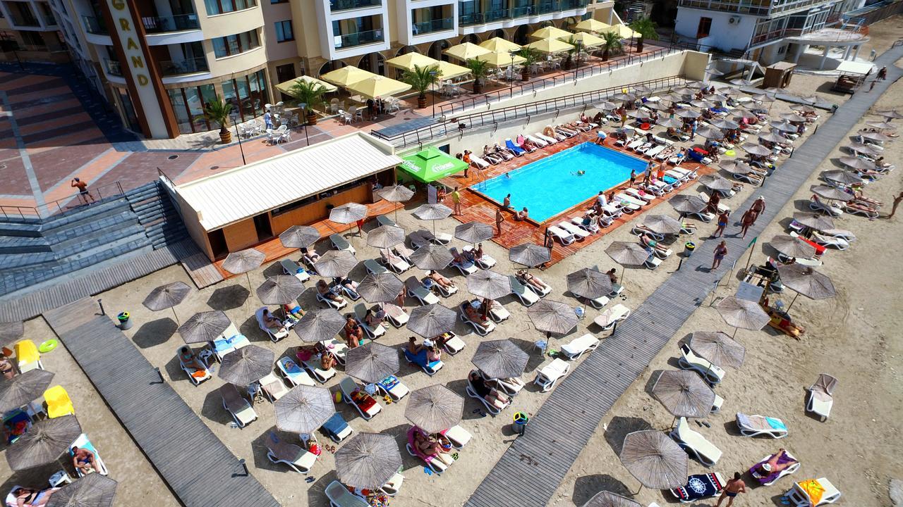 Royal Grand Hotel And Spa Kawarna Exterior foto